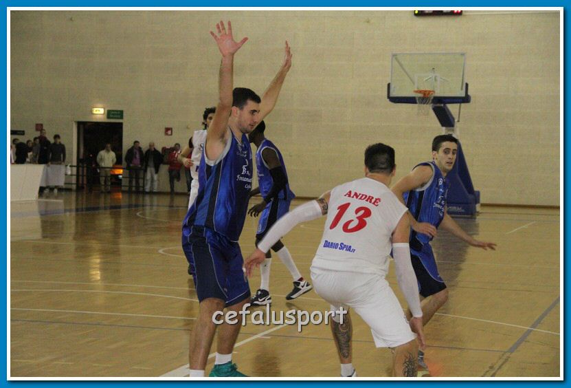 121223 Aquila 457_tn.jpg